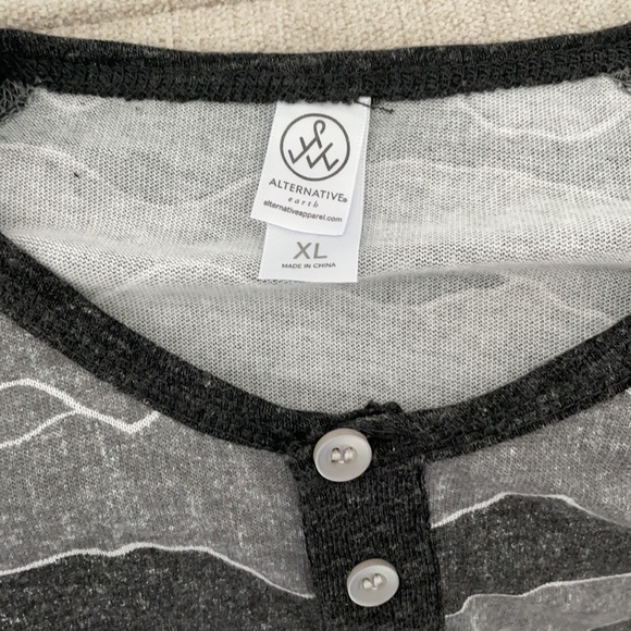 Alternative Apparel.  Gray & black shirt. - Picture 2 of 3